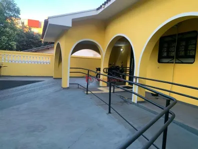 Imóvel Comercial com 4 Quartos para alugar, 240m² no Vila Sinibaldi, São José do Rio Preto