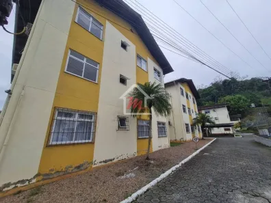 Apartamento com 3 Quartos para alugar, 91m² no Água Verde, Blumenau