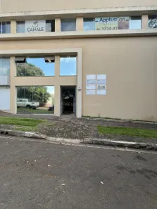 Prédio Comercial para alugar, 24m² no Zona 06, Maringá
