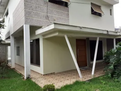 Sobrado com 4 Quartos à venda, 302m² no Cidade Maia, Guarulhos