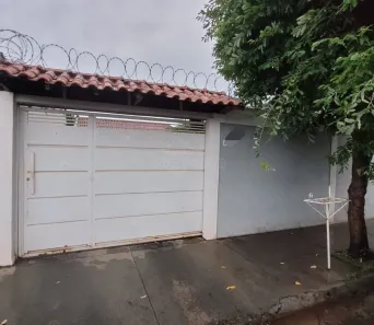 Casa com 2 Quartos à venda, 199m² no Vila Biagioni (Vila Xavier), Araraquara