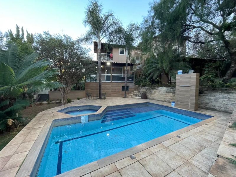 Casa com 4 quartos — Trevo, Belo Horizonte