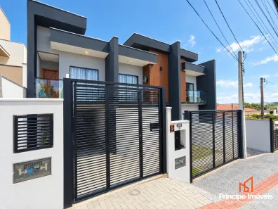 Casa com 2 Quartos à venda, 117m² no Floresta, Joinville