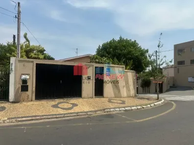 Casa com 3 Quartos à venda, 225m² no Jardim Pinheiros, Valinhos
