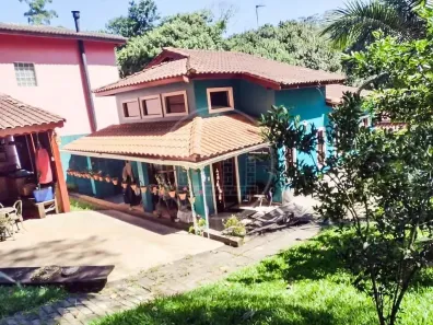 Casa com 2 Quartos à venda, 90m² no Jardim das Palmeiras (Zona Sul), São Paulo