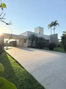 Casa de Condomínio com 3 Quartos à venda, 350m² no Primeira Linha, Criciúma