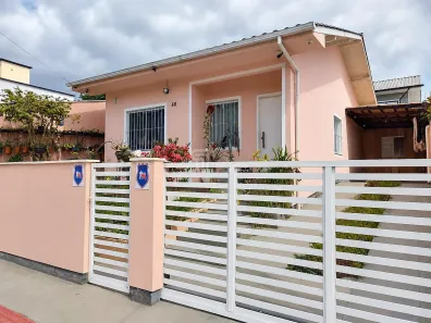 Casa com 2 Quartos à venda, 60m² no Bela Vista, Palhoça