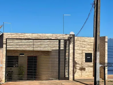 Casa com 2 Quartos à venda, 100m² no Califórnia, Londrina