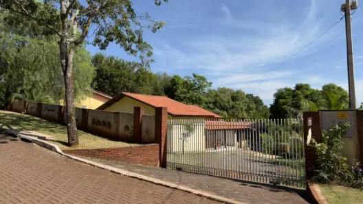 Casa de Condomínio com 3 Quartos à venda, 235m² no Conjunto Floresta, Sarandi