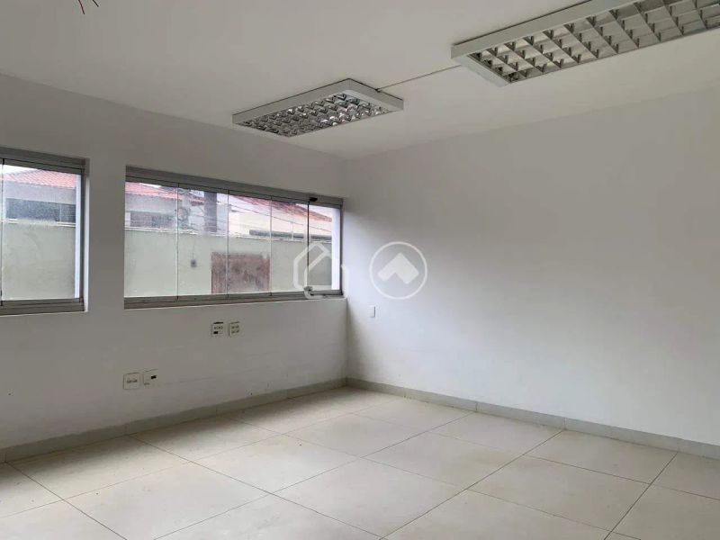 Casa com 6 quartos — Santa Lúcia, Belo Horizonte