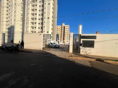 Apartamento com 2 Quartos para alugar, 50m² no Morumbi, Uberlândia