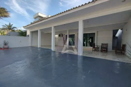 Casa com 3 Quartos à venda, 229m² no Morro das Pedras, Florianópolis