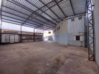 Galpão/Depósito/Armazém para alugar, 400m² no Vila Rita, Itatiba