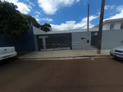 Casa com 3 Quartos para alugar, 267m² no Parque Santa Mônica, São Carlos