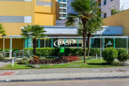 Apartamento com 3 Quartos para alugar, 70m² no Bacacheri, Curitiba