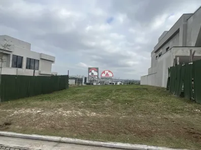 Lote/Terreno à venda, 300m² no Loteamento Terras Alpha São José dos Campos, São José dos Campos