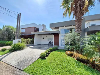Casa de Condomínio com 3 Quartos à venda, 250m² no XANGRI-LÁ, Xangri-lá