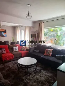 Sobrado com 4 Quartos à venda, 280m² no Campestre, Santo André