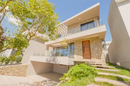 Sobrado com 3 Quartos à venda, 320m² no Coqueiral, Cascavel