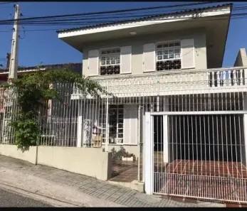 Casa com 3 Quartos à venda, 190m² no Centro, Florianópolis