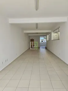 Sala Comercial para alugar, 121m² no Vila Santa Terezinha, Várzea Paulista