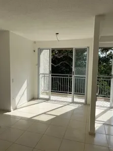 Apartamento com 3 Quartos para alugar, 50m² no Ponta Negra, Manaus