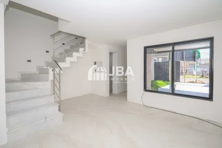 Sobrado com 3 Quartos à venda, 127m² no Boqueirão, Curitiba