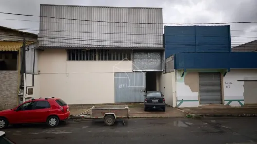 Galpão/Depósito/Armazém para alugar, 600m² no Civit II, Serra