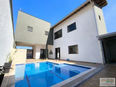 Sobrado com 4 Quartos à venda, 173m² no Balneário Josedy, Peruíbe