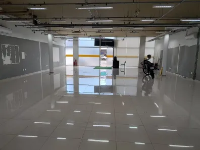 Imóvel Comercial para alugar, 427m² no Embaré, Santos