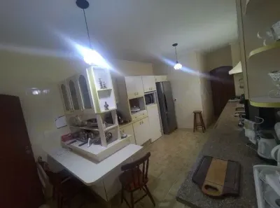 Apartamento com 4 Quartos à venda, 192m² no Vila Rossi Borghi e Siqueira, Campinas