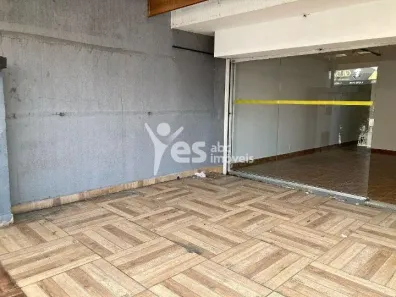 Casa com 2 Quartos para alugar, 180m² no Vila Gilda, Santo André
