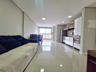 Apartamento com 2 Quartos para alugar, 76m² no São João, Itajaí
