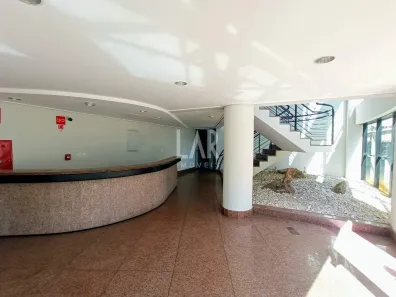 Sala Comercial para alugar, 250m² no Santa Efigênia, Belo Horizonte