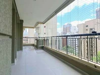 Apartamento com 3 Quartos à venda, 230m² no Vila Uberabinha, São Paulo