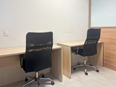Sala Comercial para alugar, 8m² no Jardim da Glória, Cotia