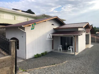 Casa com 2 Quartos à venda, 145m² no Azambuja, Brusque