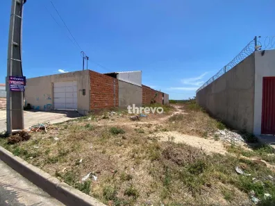 Lote/Terreno à venda, 200m² no Alegre, Teresina
