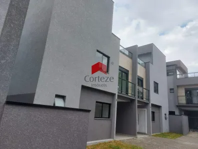 Sobrado com 3 Quartos à venda, 124m² no Uberaba, Curitiba