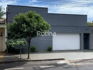 Casa com 3 Quartos à venda, 183m² no Santa Mônica, Uberlândia