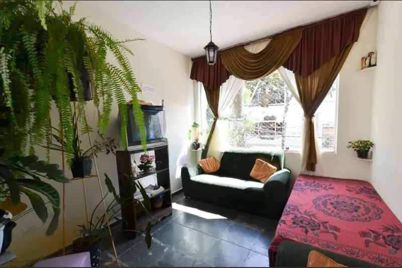 Casa com 3 quartos — Santa Efigênia, Belo Horizonte