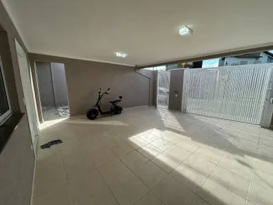 Casa com 3 Quartos à venda, 250m² no Jardim Oásis, Taubaté