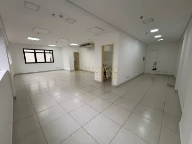 Sala Comercial para alugar, 70m² no Parque Residencial Aquarius, São José dos Campos