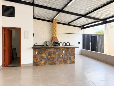 Casa com 2 Quartos à venda, 100m² no Vila São Cristóvão, Uberaba