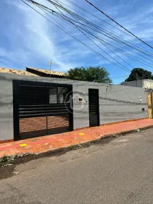 Casa com 3 Quartos à venda, 120m² no Caiçara, Campo Grande