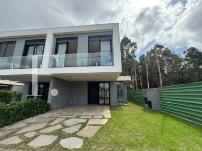 Sobrado com 3 Quartos à venda, 224m² no XANGRI-LÁ, Xangri-lá