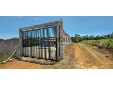 Fazenda/Sítio com 3 Quartos à venda, 300m² no Cocuera, Mogi das Cruzes