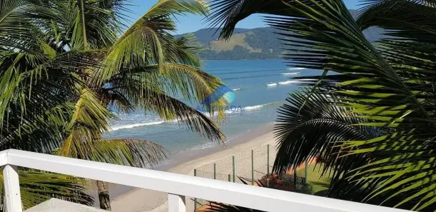 Sobrado com 4 Quartos para venda ou aluguel, 324m² no Praia do Sape, Ubatuba