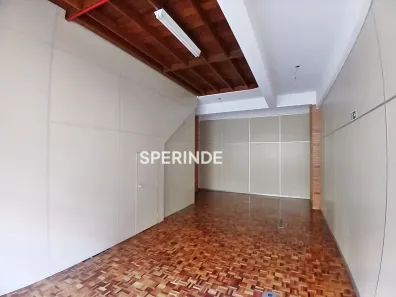 Ponto Comercial para alugar, 111m² no Exposição, Caxias do Sul