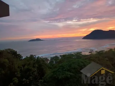 Apartamento com 4 Quartos à venda, 214m² no Jardim Las Palmas, Guarujá